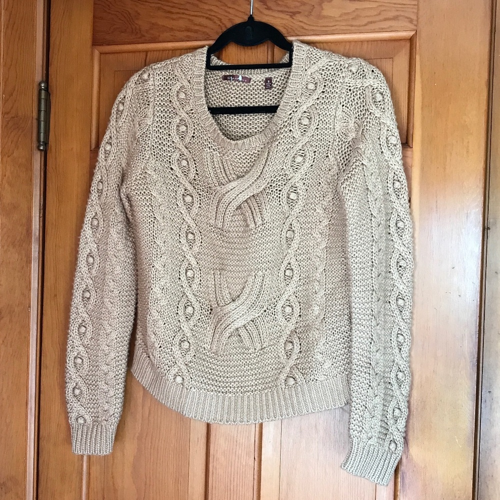Cashmere blend sweater